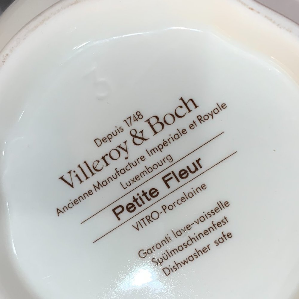 ⭐️HOST PICK⭐️Villeroy & Boch Petite Fleur Coffee Pot - Picture 3 of 13